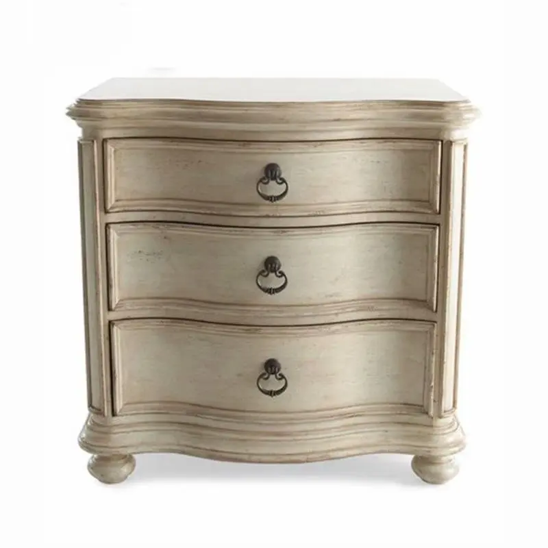 أثاث غرفة نوم حديث وبسيط من الخشب الصلب بجانب السرير مناسب لمنزل الفندق