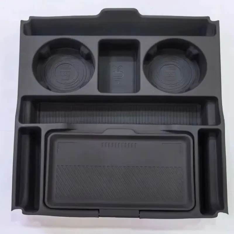 

For 2025 Dongfeng Warrior M817 Central Control Armrest Silicone Storage Box Non-slip Pad Car Interior Modification Accessories