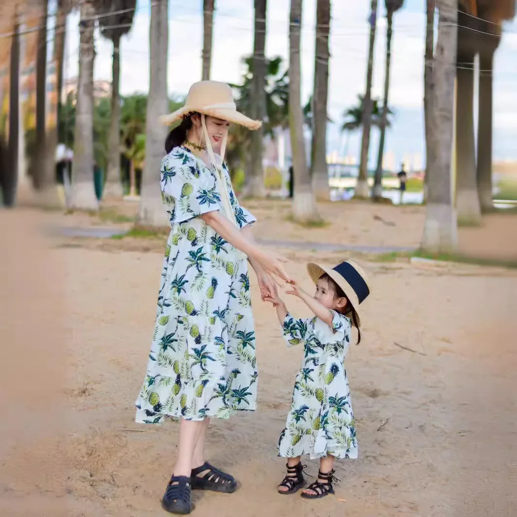 Mom and Baby Girls Resort Dress Vacation Look Mother and Daughter Beach Dresses Holiday Summer Mommy and Me Matching Clothes