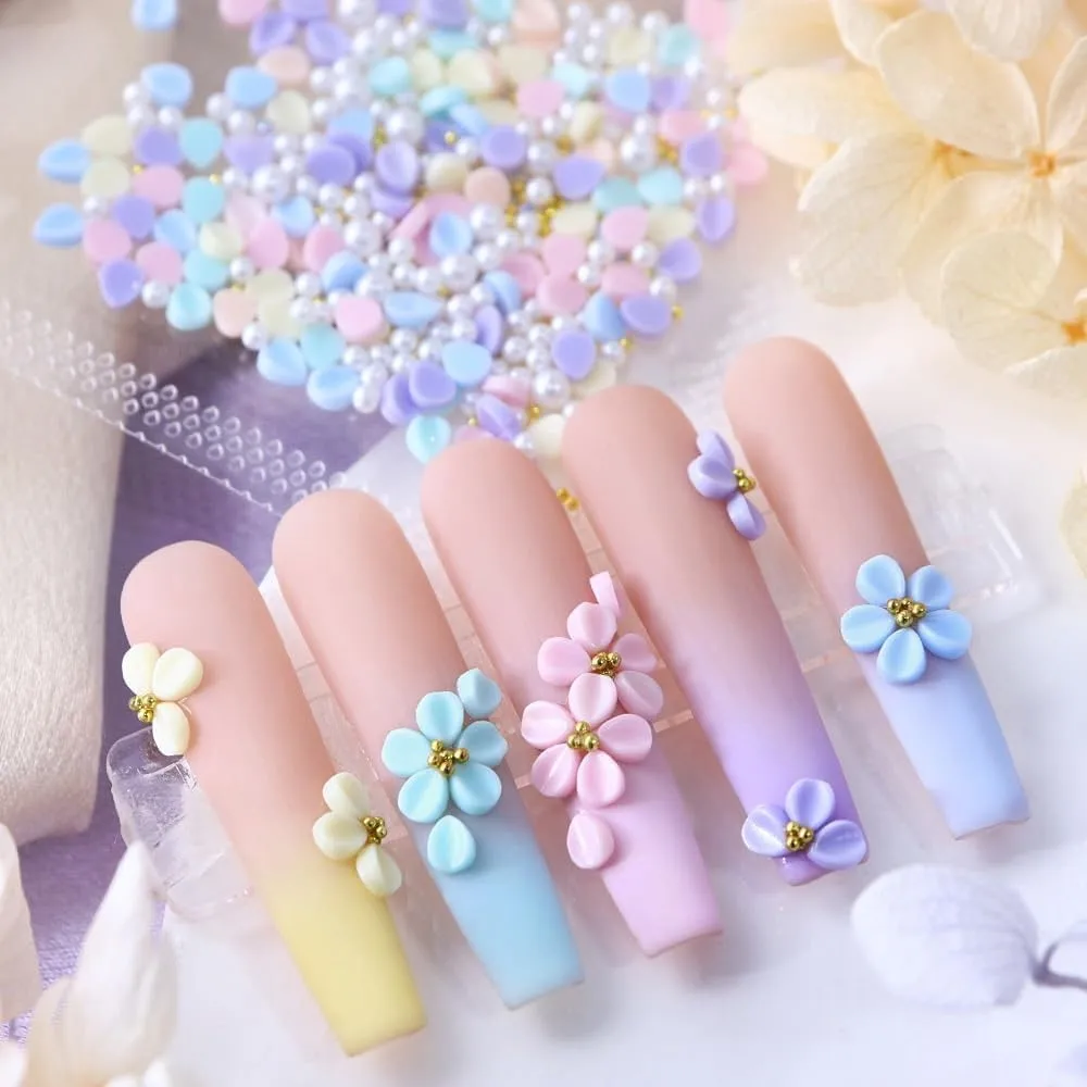 150 ชิ้น 5 กลีบดอกไม้ผสมลูกปัดมุกเล็บ Charms สีชมพูอะคริลิคดอกไม้ Rhinestones แกะสลักกลีบดอกไม้ตกแต่งเล็บ