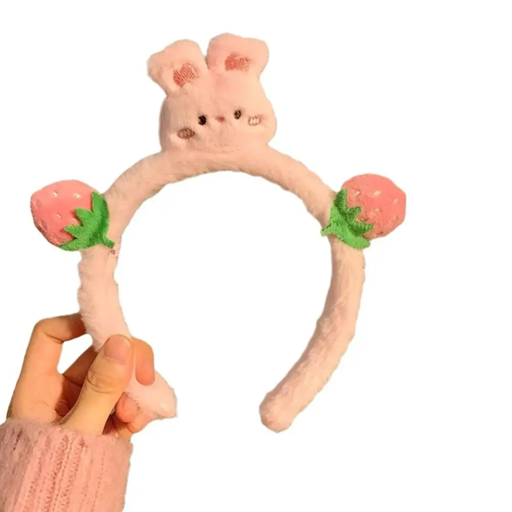 Cute Plush Cartoon Headband Korean Style Hairbands Strawberry Bear Hair Hoop Hair Accessories Headpiece Cute Hair Hoop Daily