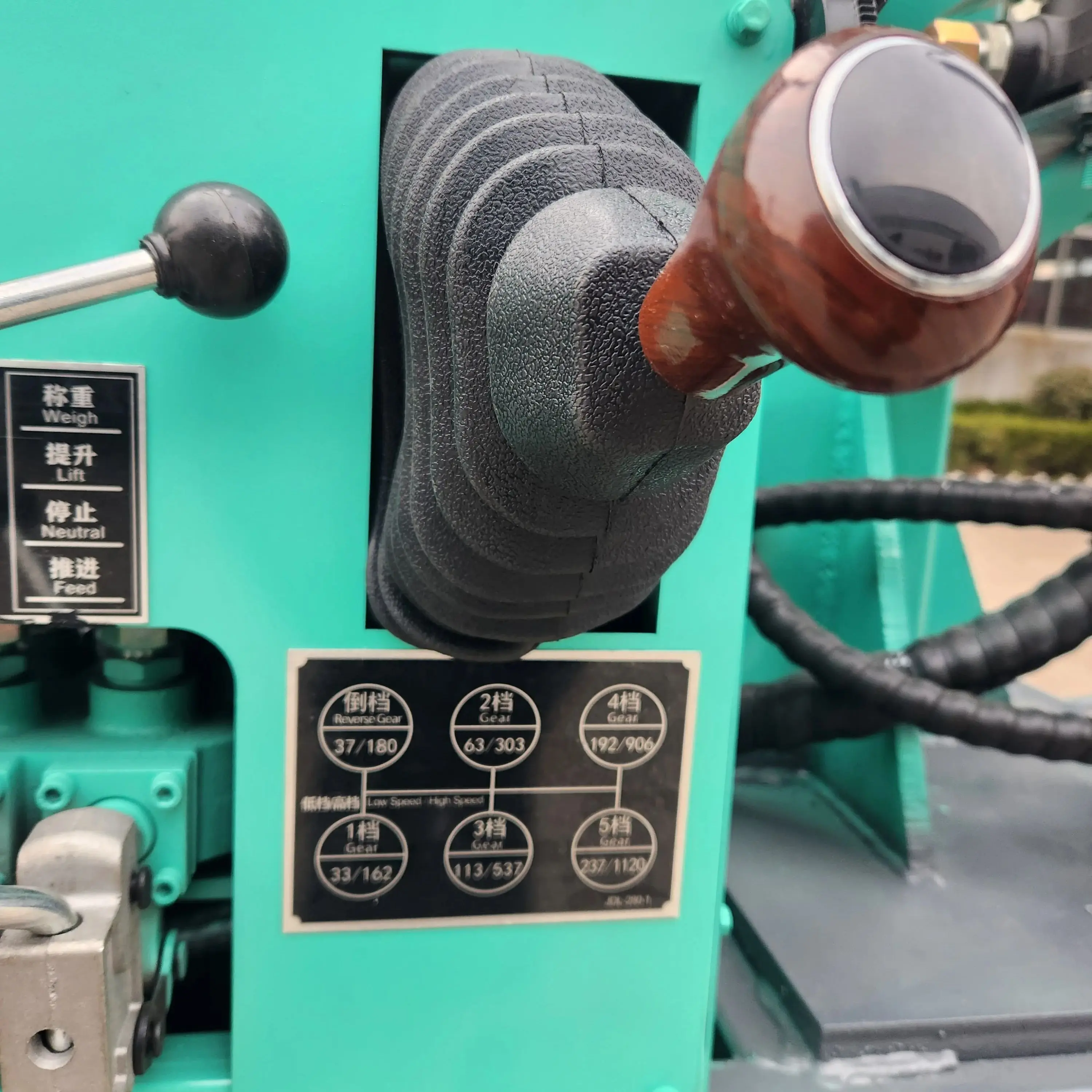 تخصيص JDL-280 آلة حفر الألغام الهيدروليكية المحمولة آلة حفر آبار المياه آلة الحفر