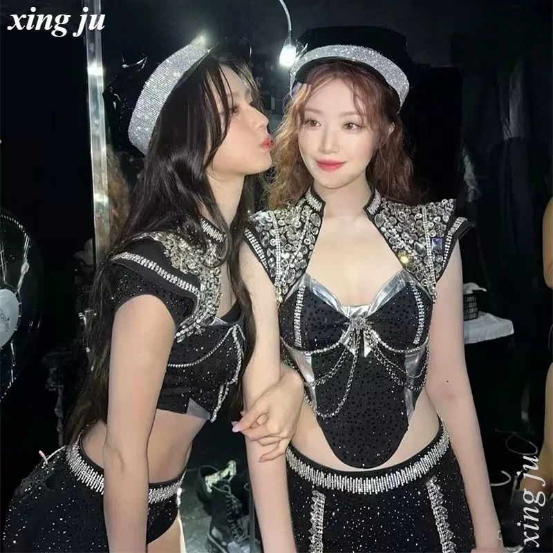 Xing Ju Kpop Singer Concert Luxury Rhinestone Tops Black Tight Shorts Women Birthday Party Nightclub Jazz Dance Stage Costumes