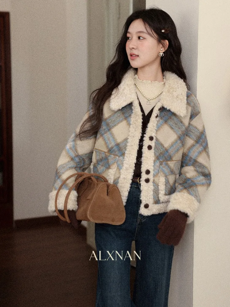 

ALXNAN Khaki Plaid Short Coat Women's Winter Loose-fit Vintage Casual Warm Fleece Jackets 2025 Fashion Female Outwears L59562
