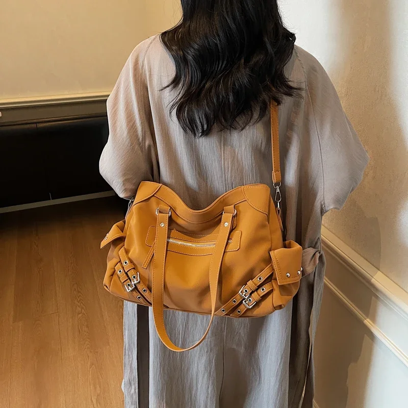 

Luxury High-End Diaper Bag For Women Crossbody Handbag Designer Minimalist Tote Bag Vintage Elegant Large Capacity Leather