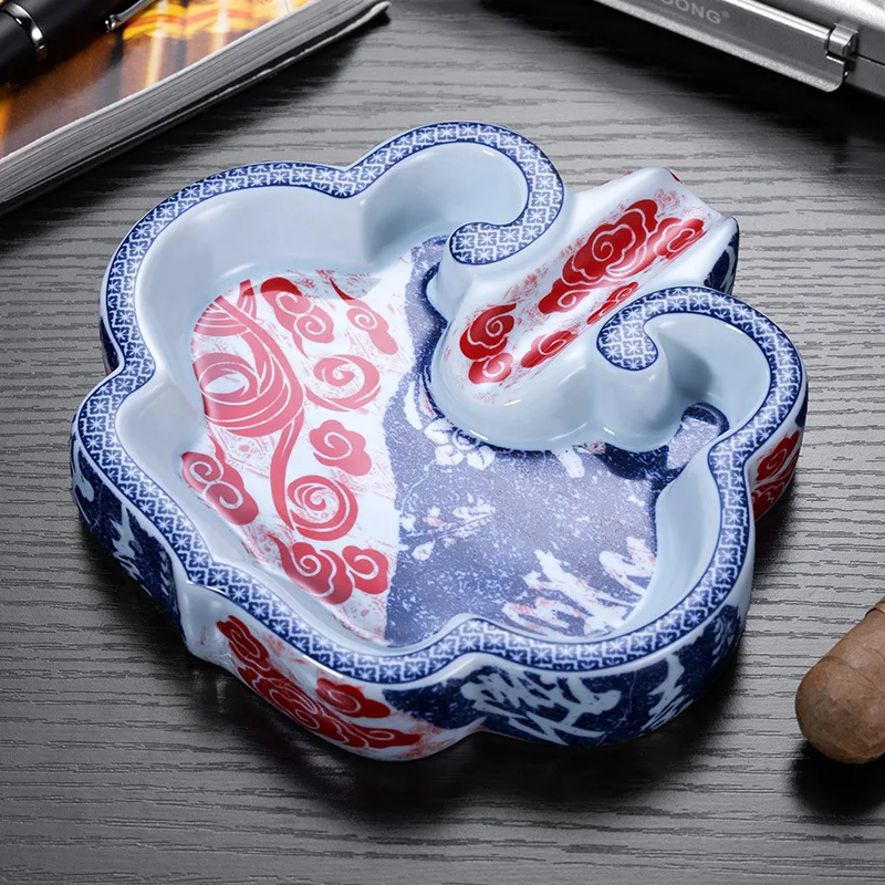 Cigar Ashtray Large Caliber Slot Vintage Blue and White Porcelain Home Living Room Exquisite Cigar Dedicated Ashtray