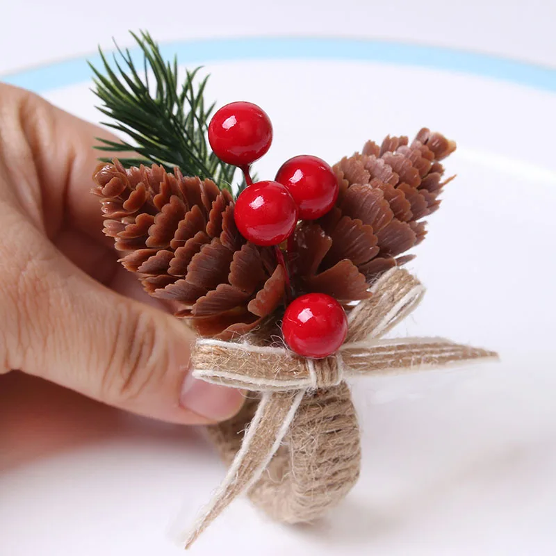 120Pcs Napkin Rings Holder Christmas Pine Cone And Red Bean Props Decor For Hotel Party Events Dining Table Decoration Wholesale