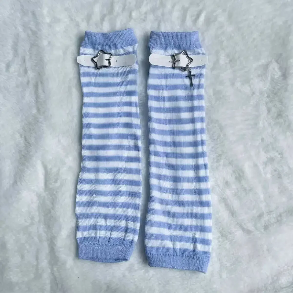 Guantes japoneses tejidos Lolita Y2k para niñas, moda gótica, cubierta de manga a rayas, calentadores de medio dedo, muñequeras para mantener el calor