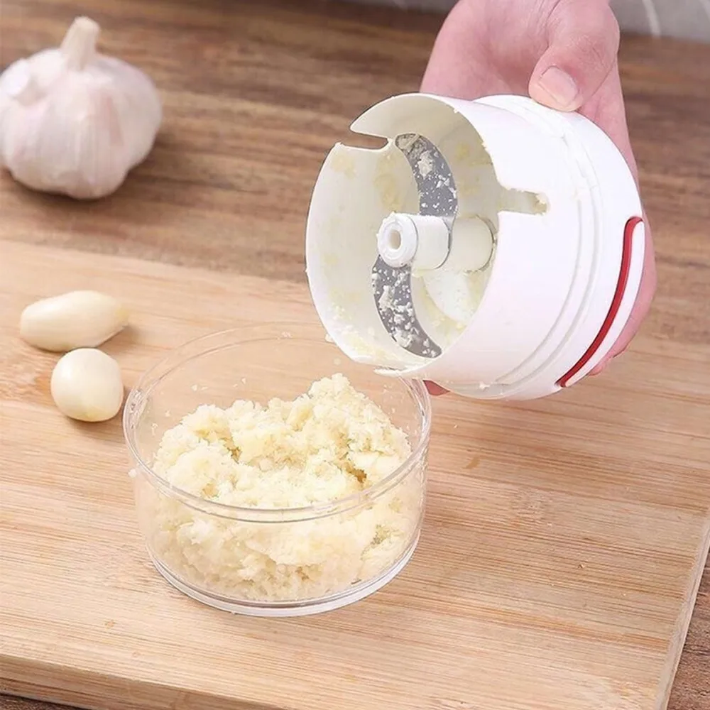 Perfect shredder for garlic and other ingredients with the Mini Multiprocessor Shredder.