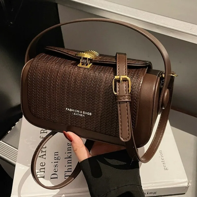 Filiform Pillow Bag Women CrossShoulder Ita Uni City Bag High Luxury Light Hard Leather Ripple Pattern Handheld Small Square Bag