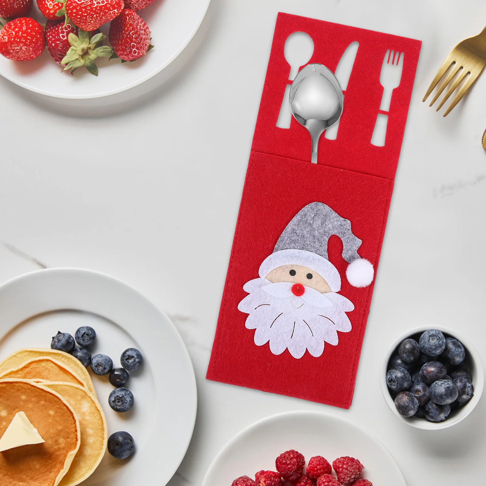 

4Pcs Christmas Cutlery Holder Small Cloth Bags Xmas Tableware Covers Silverware Holder Party Decoration Holiday Cutlery Pouch