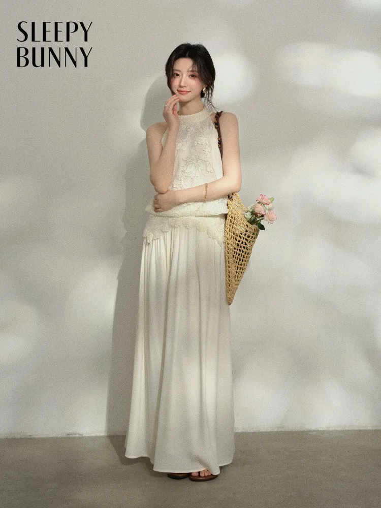 

Women Embroidered Halter Top Lace Patchwork Maxi Skirt Set Floral Embroidery Sleeveless Blouse Long Flowing Skirt Vacation Set