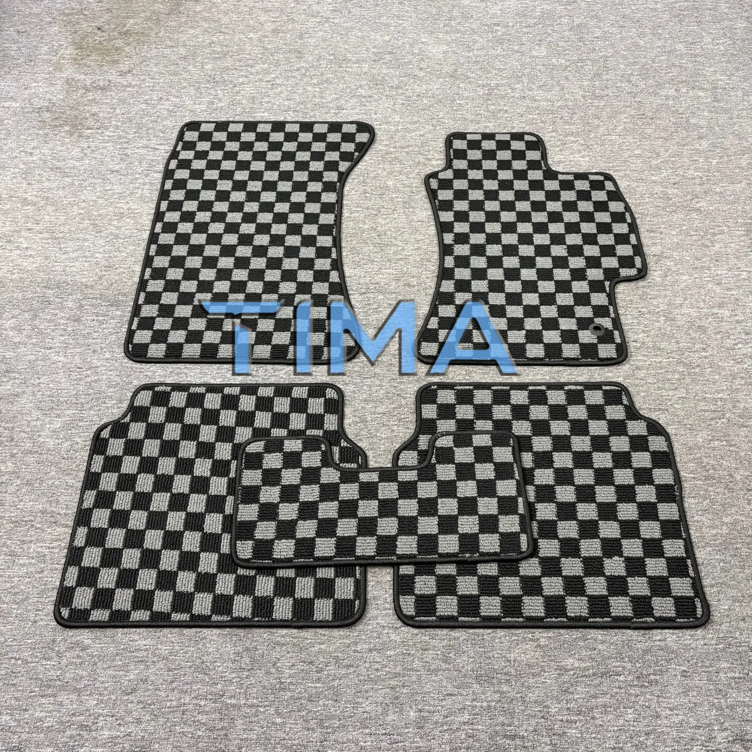 Odorless and comfortable Checkered Car Mats Set of 5 For 2004-2009, Subaru Legacy Right Hand Driveor