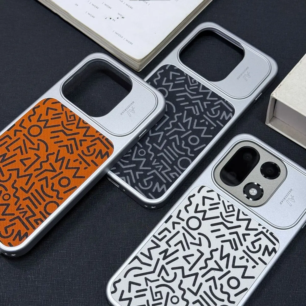 Etui na OnePlus 15 Nowe Modne Twarde PU Magnetyczne MagSafe Ochronne Etui na Tył Telefonu OnePlus15 One Plus 15 1+15 — zdjęcie produktu 3