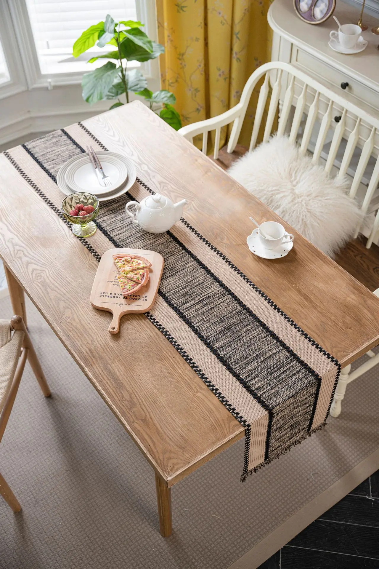 BUYNOW 1PC Cotton Blended Tassel Table Runner Cloth Luxury Coffee Table Decorative Cloth Fabric Tablecloth Home Decor
