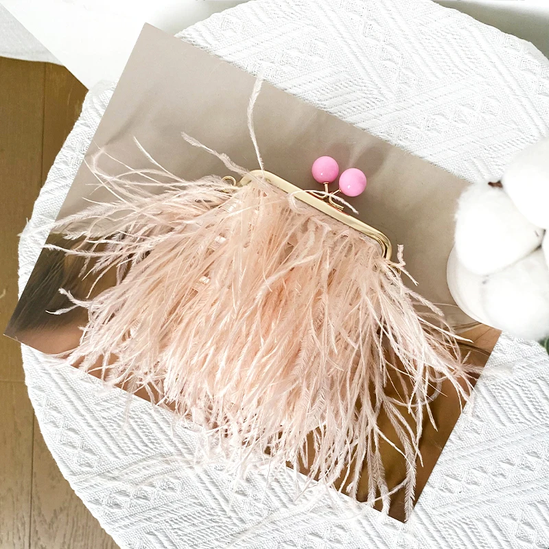 Women Mini Ostrich Feather Clutch Bag Luxury Fur Evening Chain Purse Party Ladies Elegant Banquet Bag