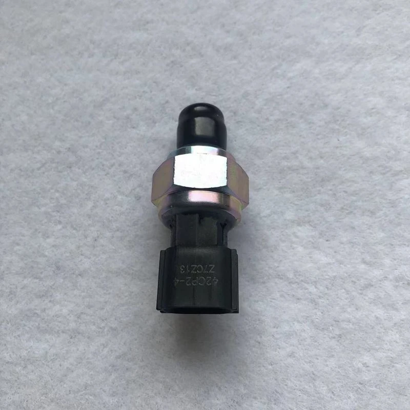 For Hitachi ZX120 200 240-3-6 excavator back rotary pump distribution valve pressure sensor switch 4436535