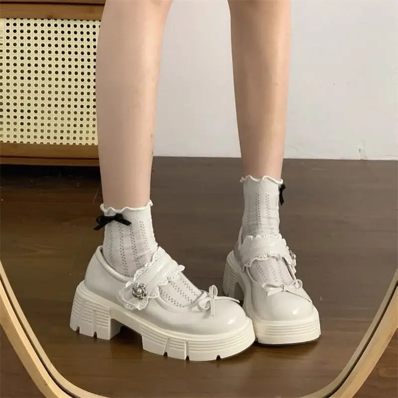

Chunky Sole Women's Mary Jane Shoes Two-Way Wear Versatile Casual Flats British Retro Design 2026 Fall New