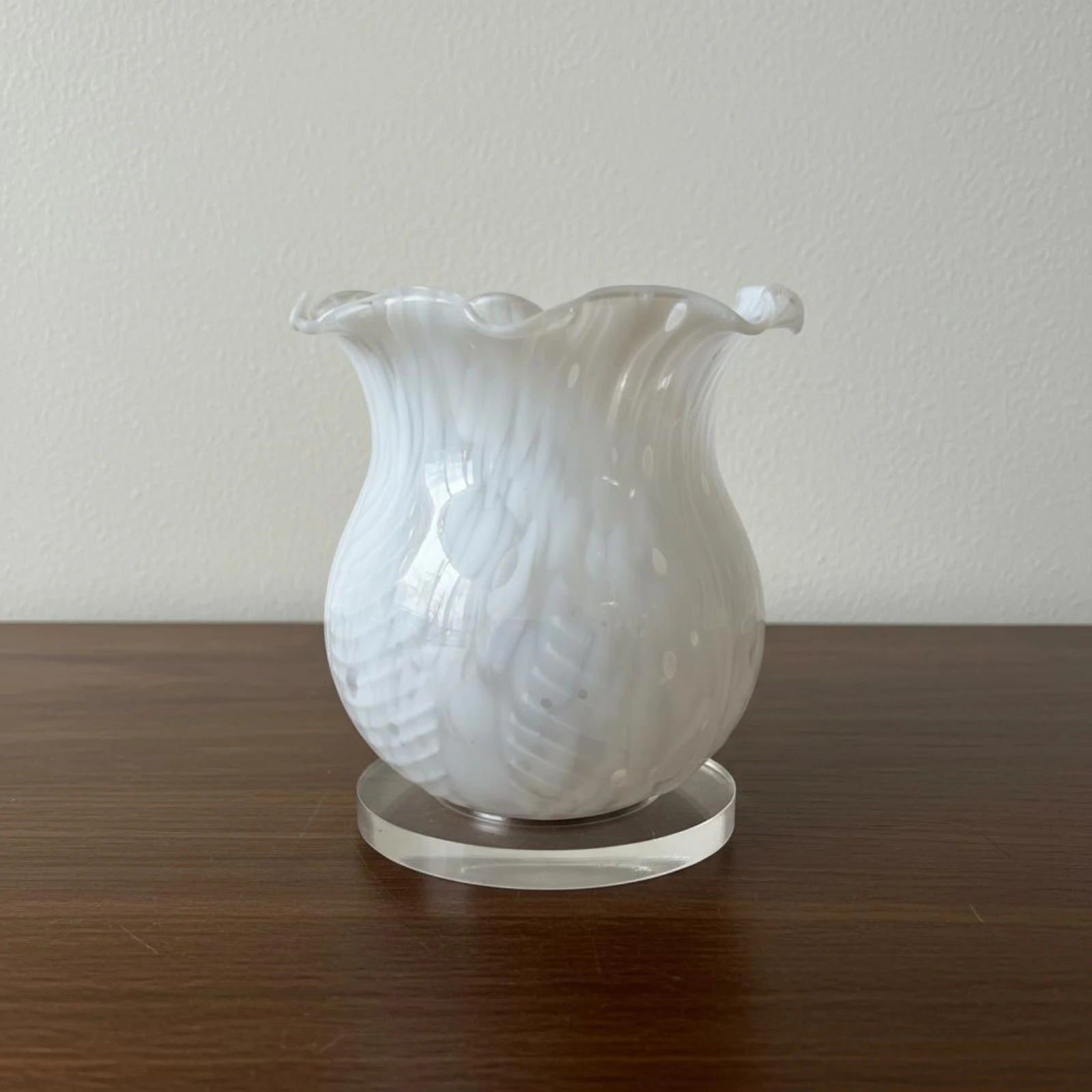 Flower Shaped Glass Lamp Shade Ruffled Glass Lamp Shade European Design Lamp Cover Lighting Part for Living Room, Bedroom