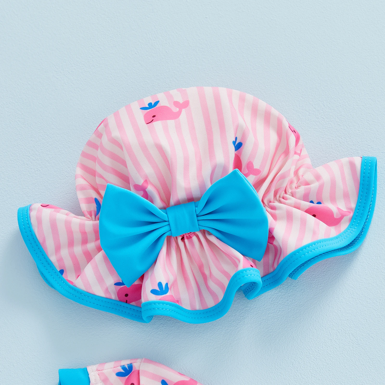 طفلة طفح الحرس ملابس السباحة وقبعة 2 قطعة مجموعة شريط الحوت طباعة طويلة الأكمام جولة الرقبة رومبير ملابس السباحة