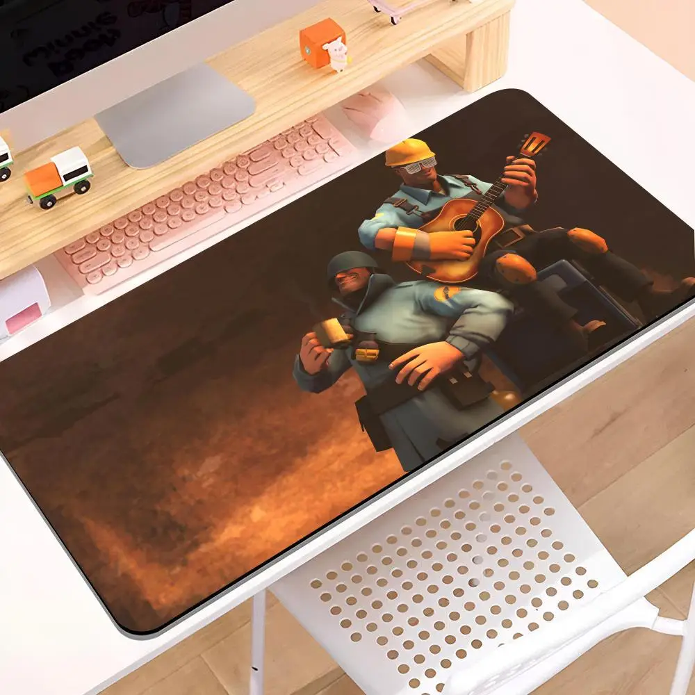 

T-Team F-Fortress 2 Mouse Pad Mouse Pad Laptop Cool Game 900x400 700x400mm Keyboard Mousepad Office PC Gaming Accessories Table