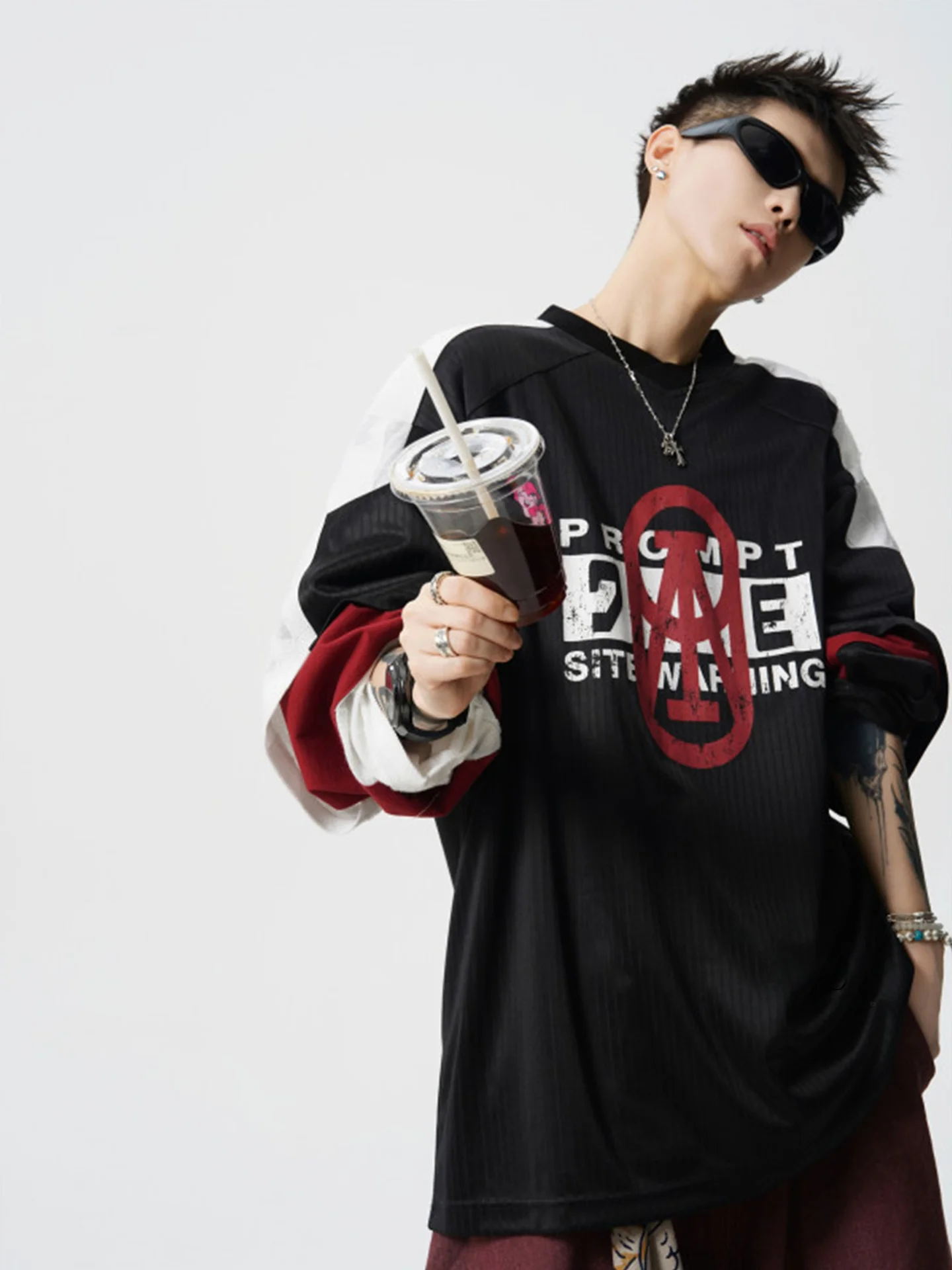 

V37 American Style Color Block round Neck Sweatshirt Men Summer Trendy Loose Design Printed Sports T-Shirt Cotton Polyester