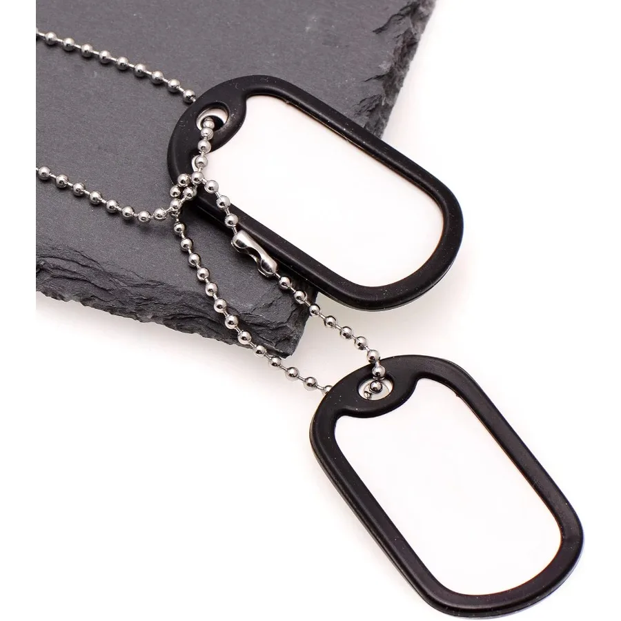 مجموعة عسكرية من علامات الكلاب المصنوعة من الفولاذ المقاوم للصدأ كاملة مع سلاسل وكمالات سوداء