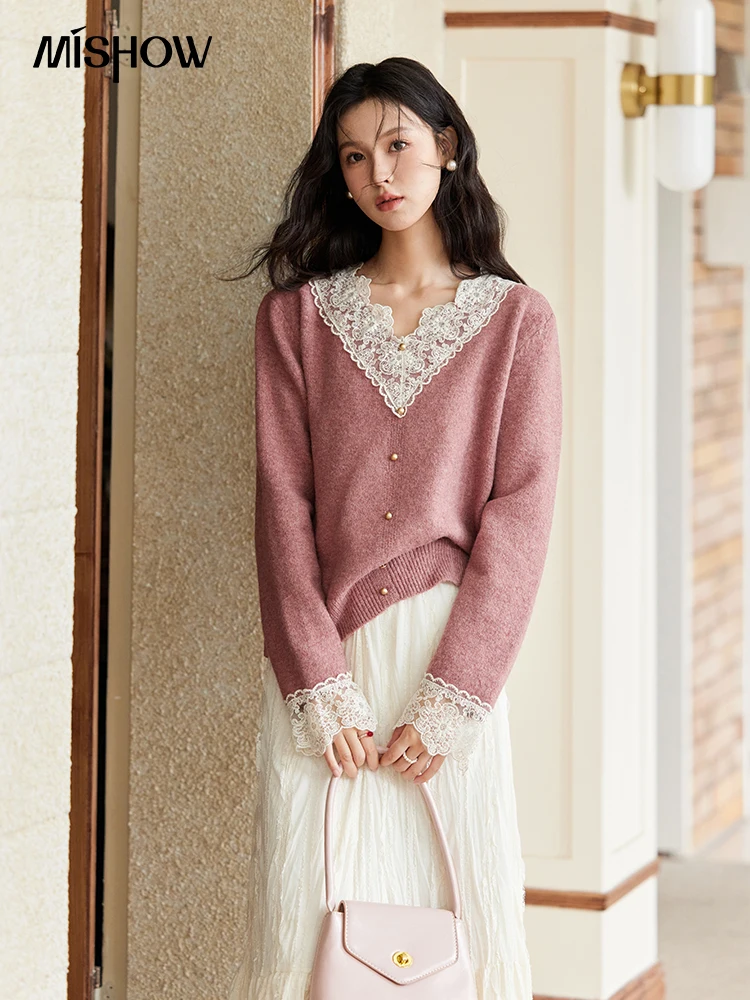 

MISHOW Lace Knitted Sweater Wool Blend Spliced Metal Buttons V-Neck Pullovers Temperament Sweets Warm Outerwears Tops MXD58Z1126