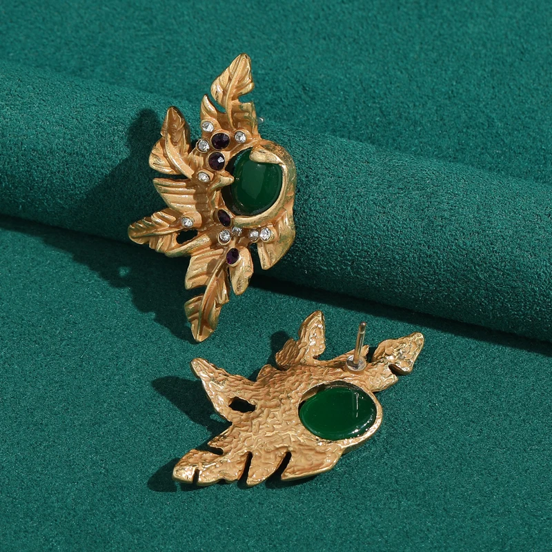 

Antique Half Flower Petal Stud Earrings Green Agate Jewelry Vintage Gold Color Luxury 2026 High Fashion Retro Style Women Gifts