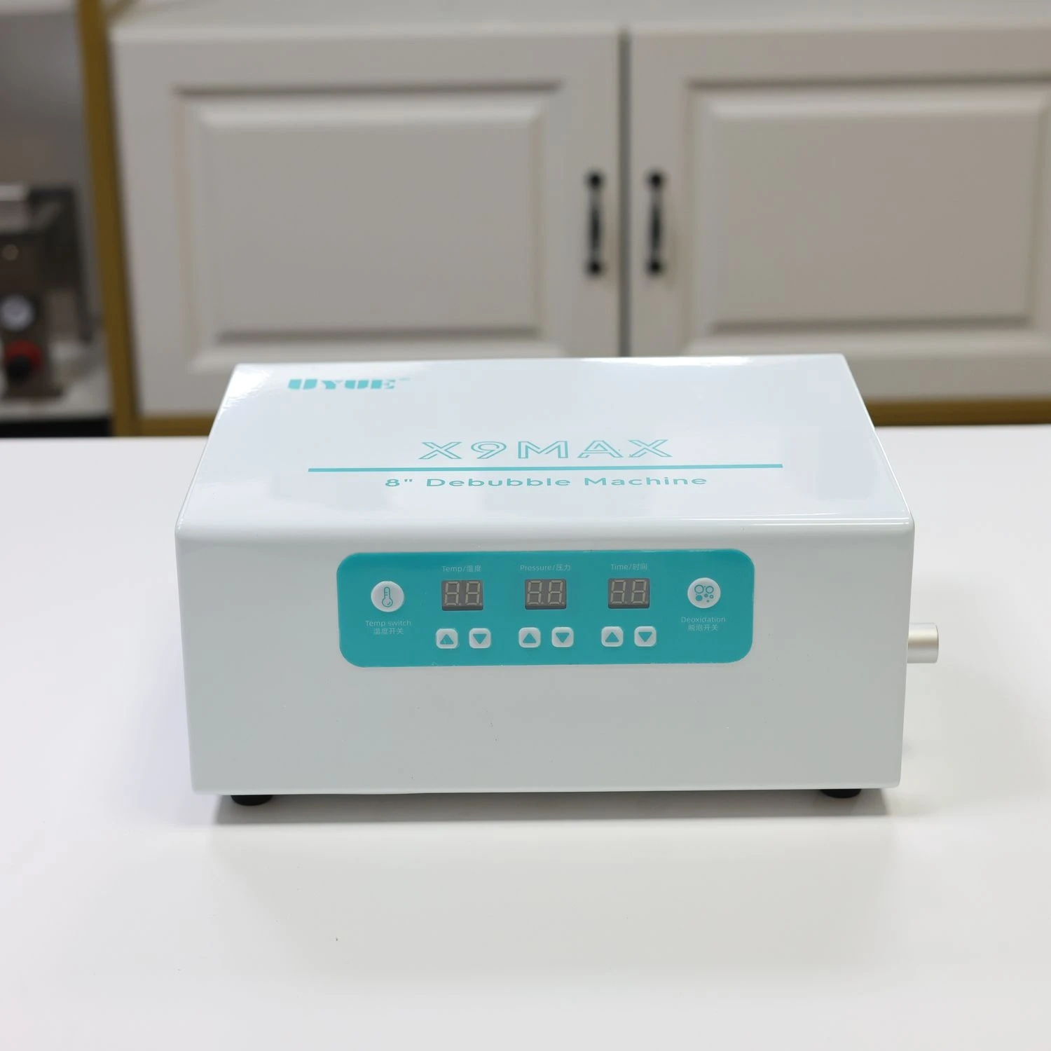 

UYUE X9MAX Phone LCD Defoamer Machine 600W, 8" Screen Repair, 0-999s Timer, 220V/110V