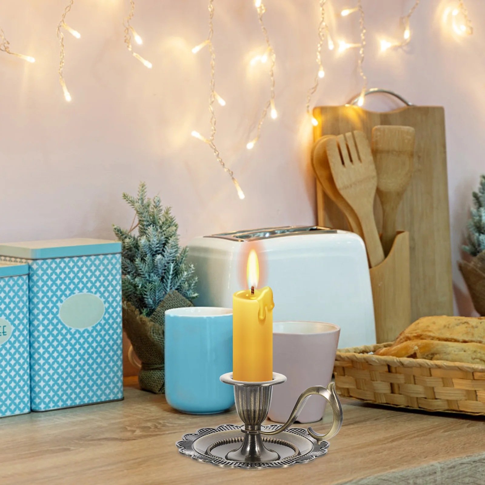 

European Style Iron Candlestick Holder Vintage Metal Tray for Dining Room Table Centerpieces Decorative Plate Pillar