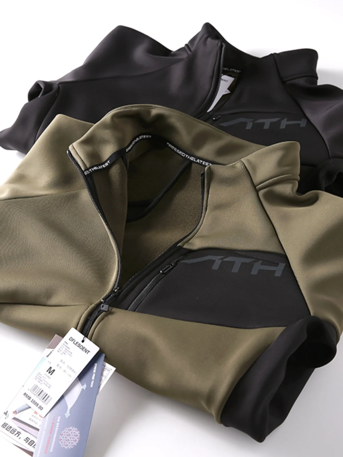 

Высококачественная мужская утепленная куртка с флисовой подкладкой, ветрозащитная, с воротником-стойкой, осенне-зимняя, модная, приталенная, на молнии