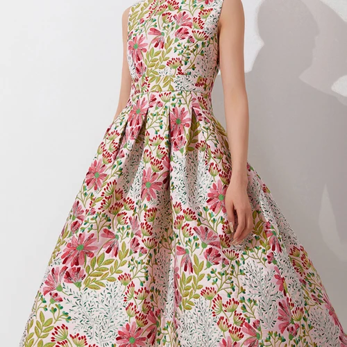 שמלות מוכנות ללבוש