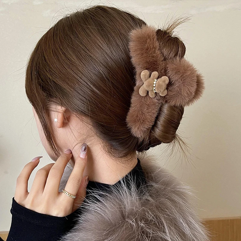 Schattige pluche beer haarspeld mode grote haarklauw paardenstaart haarclip elegante haai clips voor vrouwen herfst winter haaraccessoires