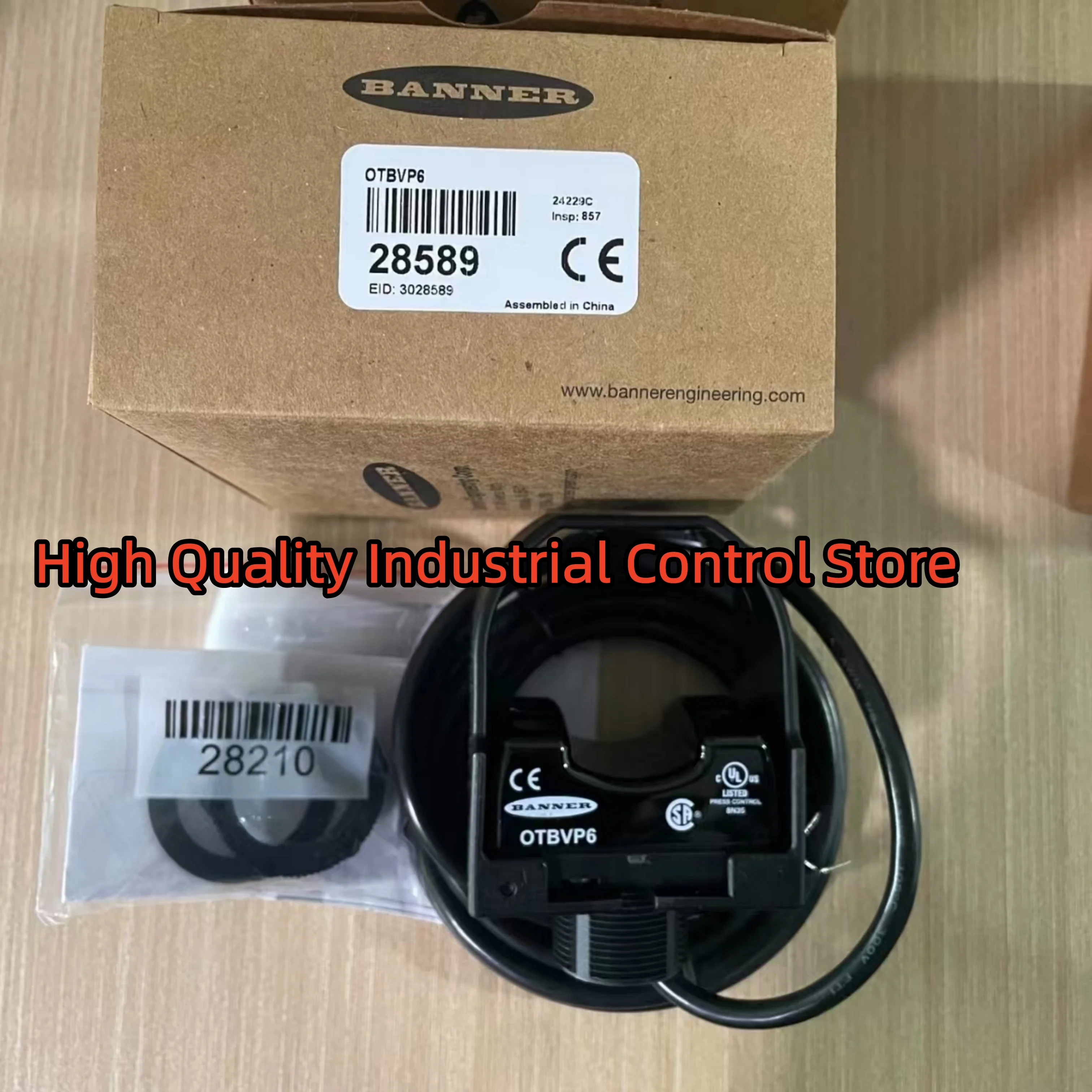 

New in box OTBVP6 OTBVP6QD Photoelectric switch sensor