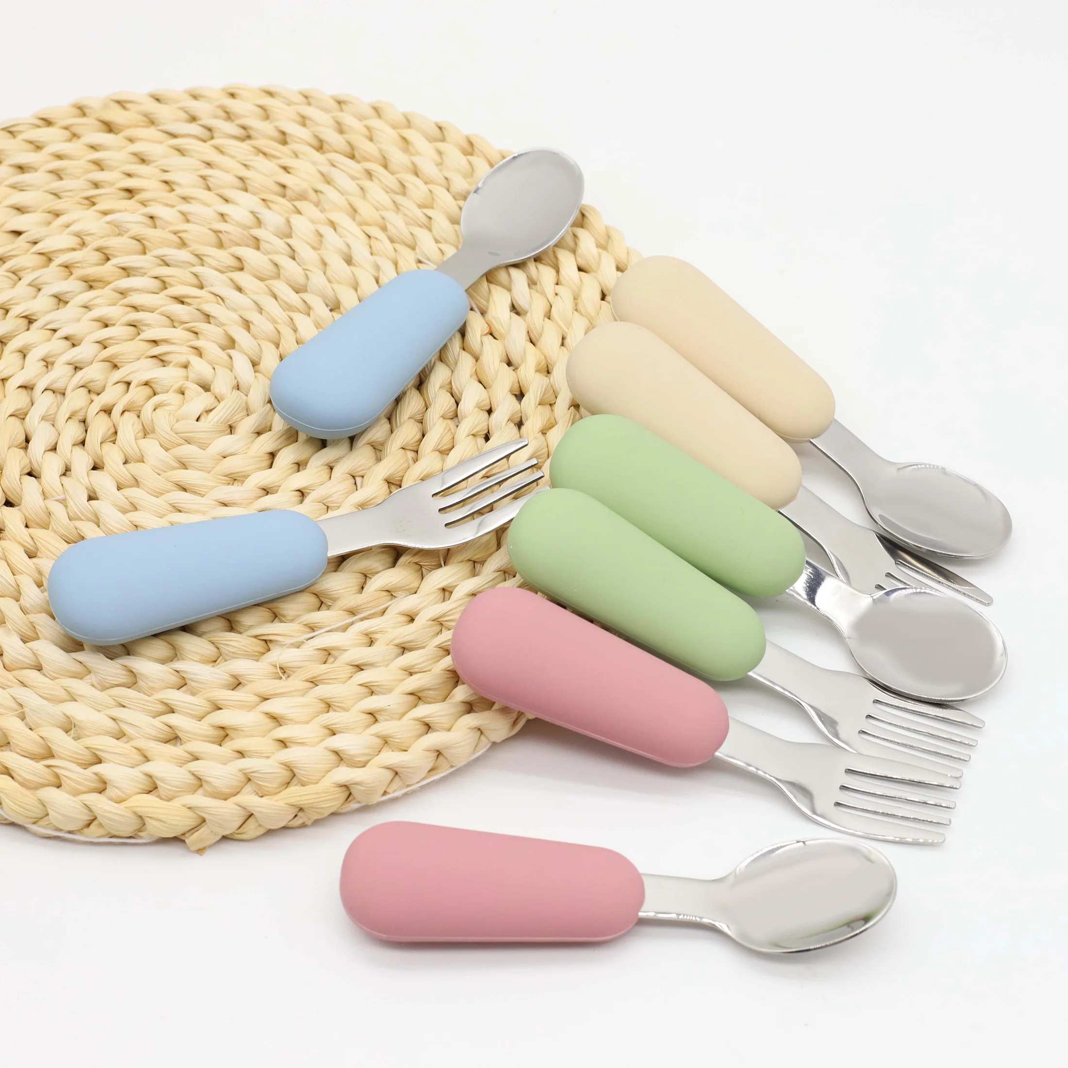 

Silicone stainless steel spoon fork food grade 304 stainless steel easy to grip silicone handle baby food feeding spoon fork