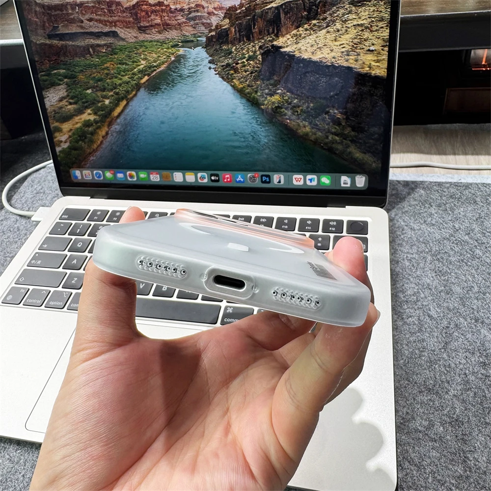 Mattierte, durchscheinende, schlanke Hartschale mit Barcode für iPhone 18 17 Pro Max Air 16 15 14 Plus 13 12 Pro mit Magsafe-Magnetabdeckung – Detail 3