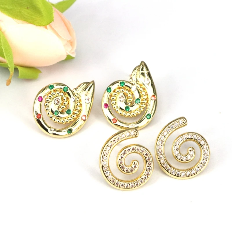 

5Pair/Conch Shell Marine Series Glossy Earrings Inlaid Zirconia Metal Women's Unisex Jewellery