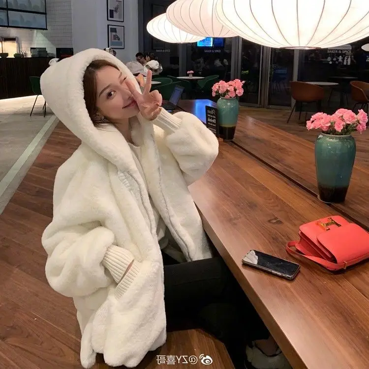 2023 Autumn/Winter Lamb Fur Grass Plush Coat Women\'s Young Mid Length Hooded Loose Coat  Winter White Coat