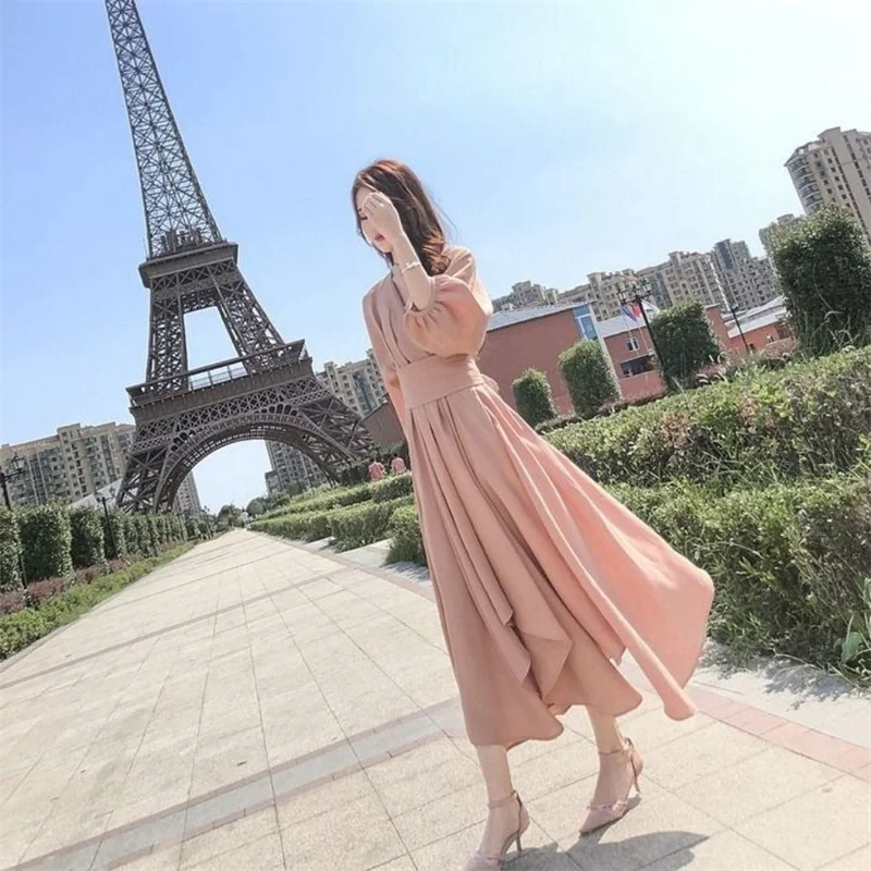 

Female Pink Loose Medium Length Dress 2023 Spring Summer New Women's Temperament Femininity Waist Slimming And A And Sayin Dress