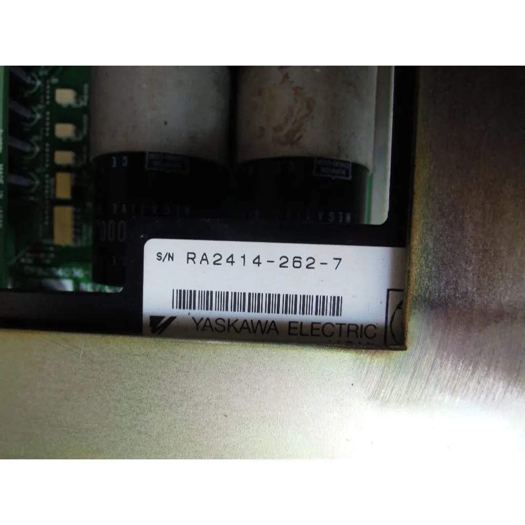 Servoazionamento originale YASKAWA CACR-SR03AC1ER