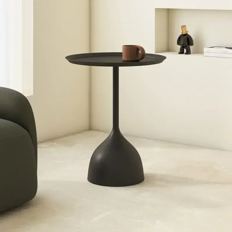 Cream wind sand hair edge mobile coffee table, fashionable small table, light and luxurious Nordic circular edge