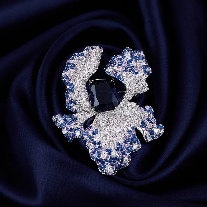 OKILY Luxury Jewelry Ruby Iris Brooch Light Luxury Zircon Flower Broche Pins Sophisticated Dinner Coat Accessori Floral Corsage
