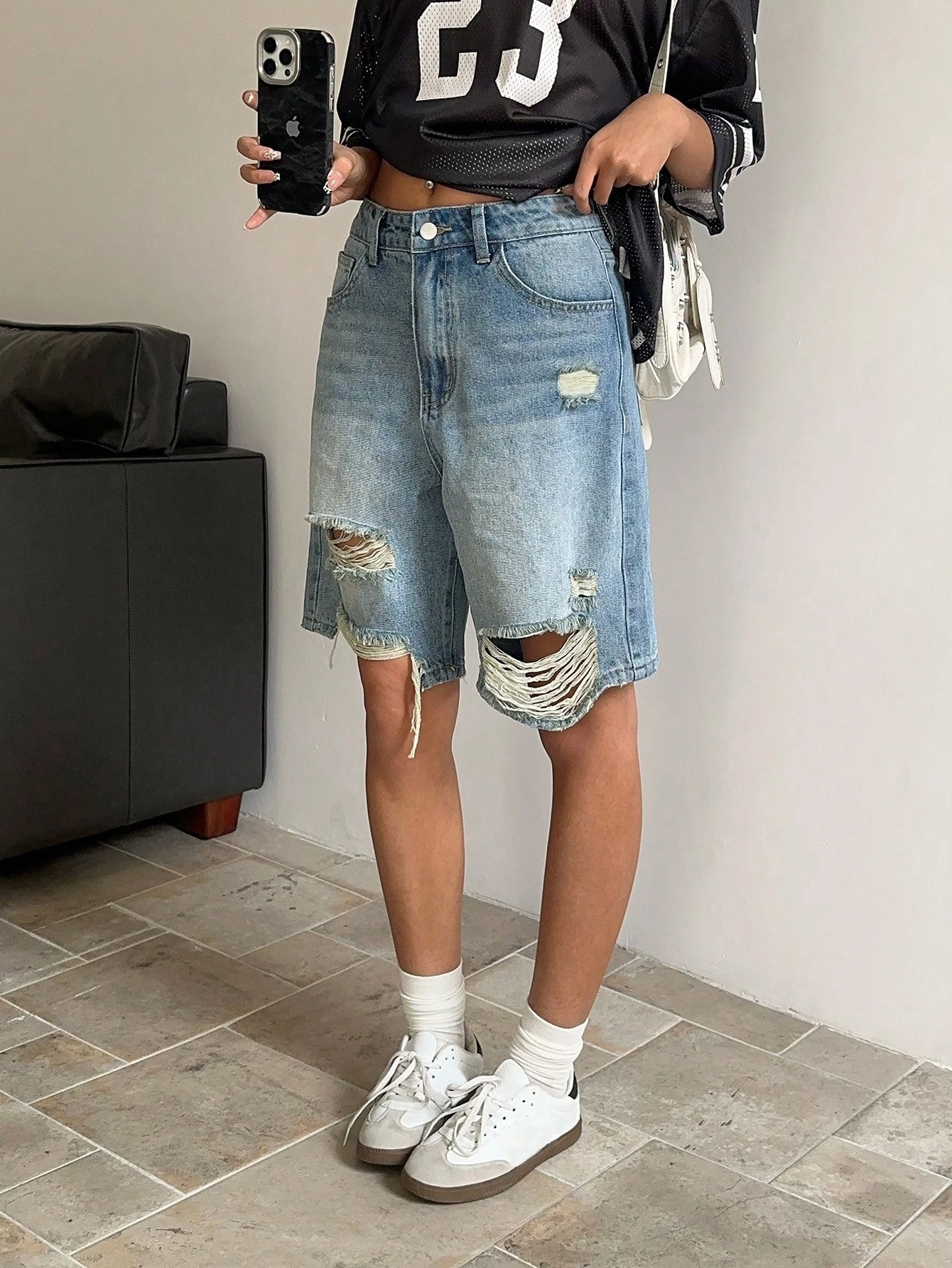 Foreign Trade European Beautiful Women's Denim Ripped Straight Five-point Pants Jeans
