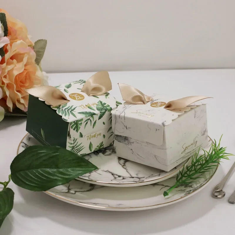 100pcs New hot square Marble Green leaves Feather floral Candy Boxes + golden ribbons Party Wedding Favors giveaway Gift Box