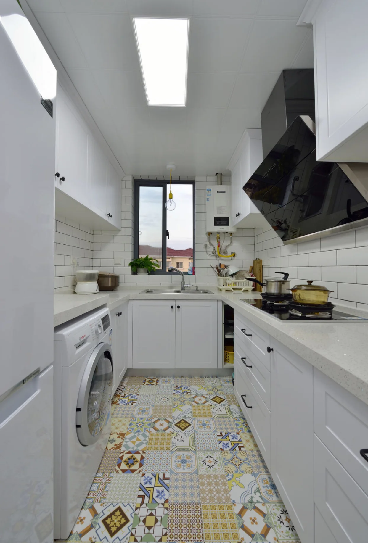 Рисунок 4 - Кухонная мебель под заказ