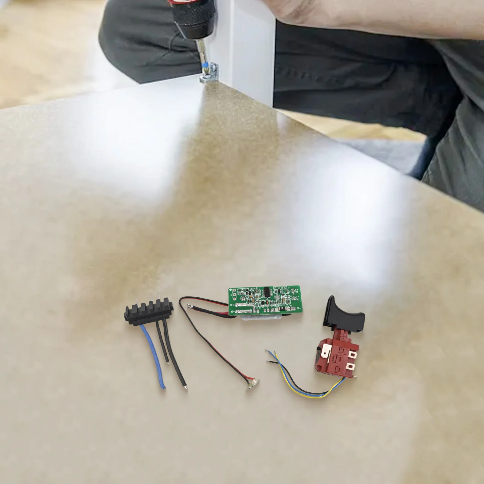 

Разъем-переключатель для контроллера дрели/шуруповерта, аксессуар, как на фото, WU390 20V H3, замена старых запчастей