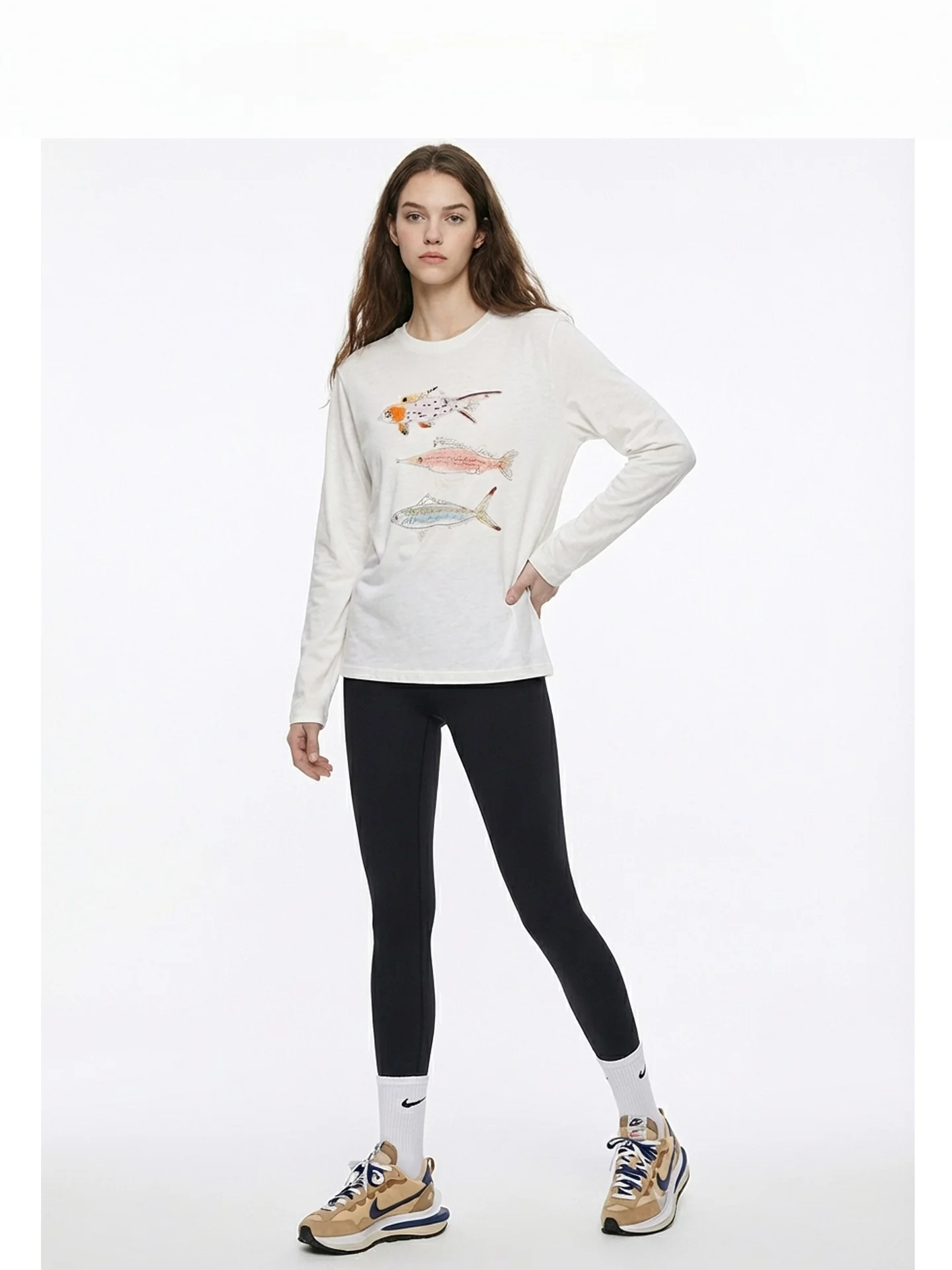 

Spring 2026 Hand-Painted Print Long Sve Women's T-irt Loose Fit Cotton round Ne Versatile Casual Sle Pure Cotton Top