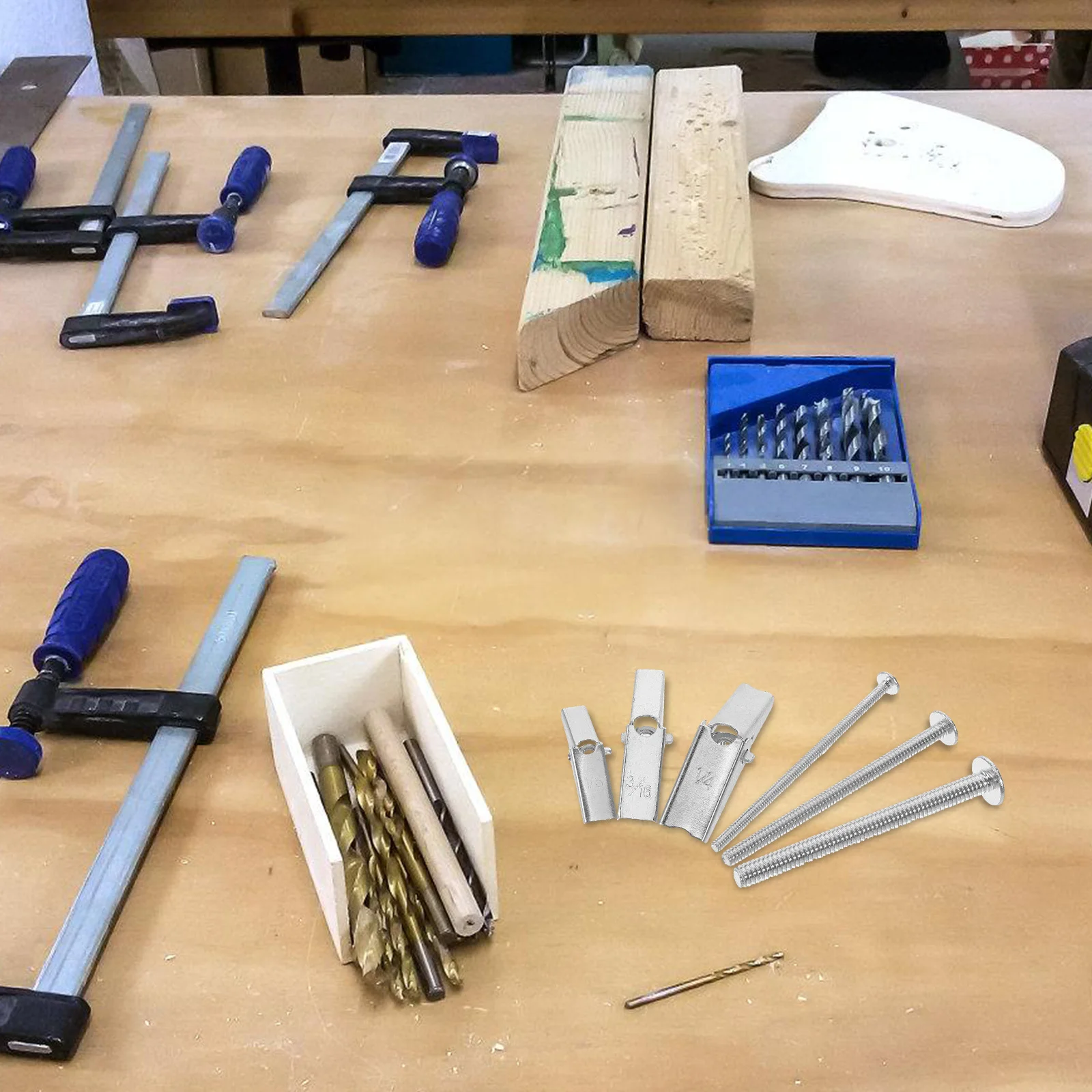 

24Pcs Umbrella Iron Toggle Bolts Drywall Anchor Kit Heavy Duty Hollow Wall Expansion Screws for Shelves Mirrors Hanging