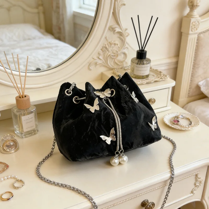 

Women Korean Butterfly Chain Crossbody Bag Elegant Drawstring Bucket Bag Fashion Daily Commute Shopping Dating Versatile Bag
